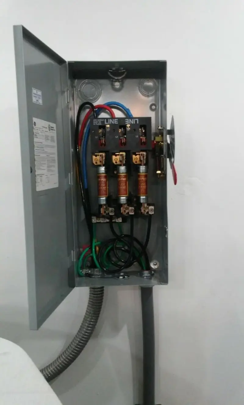 Three-phase disconnect switch installed for Electrical Wiring & Rewiring in Poteau